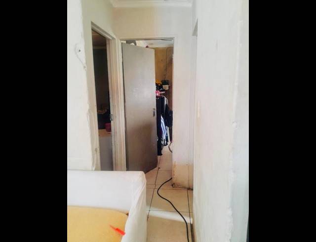 2 BEDROOM HOUSE FOR SALE IN GUGULETU